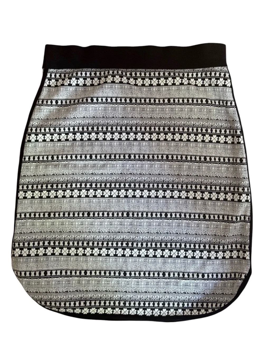 Gilli Black and White Patterned Elastic Waist Skirt L Coastal Boho Neutral